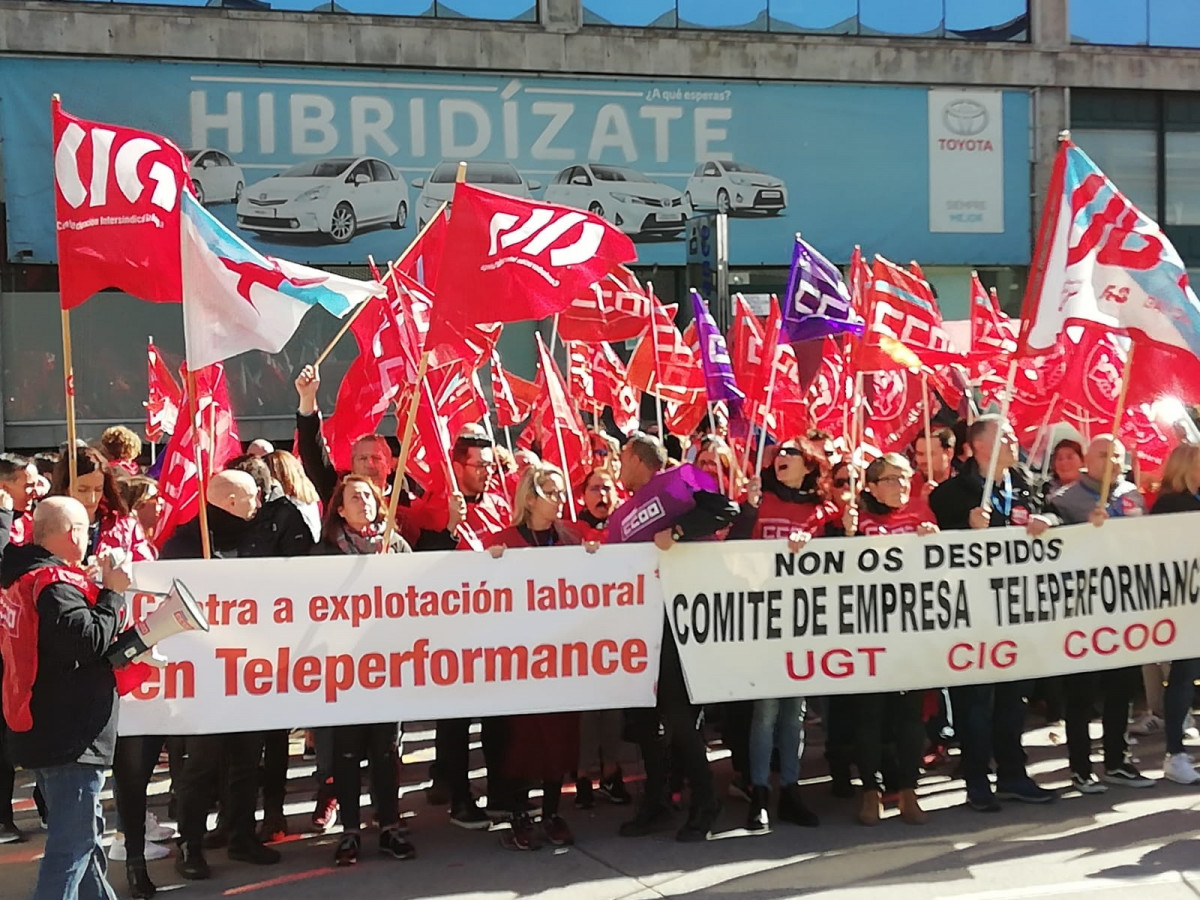 Archivo - Protesta de  trabajadores de Teleperformance