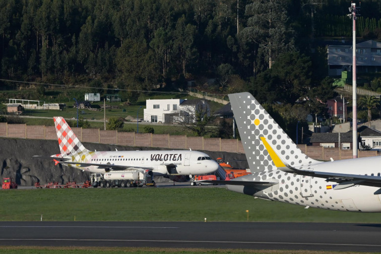 Los aeropuertos de Santiago, A Coruña y Vigo siguen creciendo ganando pasajeros en agosto