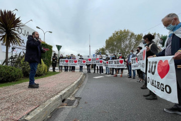 Archivo - Manifestación de A Mesa pola Normalización Lingüística en Illa da Toxa, en O Grove (Pontevedra), para defender el topónimo oficial frente al Foro La Toja.