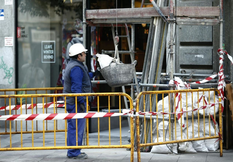 Ter un traballo non implica saír da pobreza en Galicia