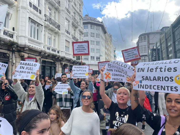 Trabajadores de Inditex se movilizan en A Coruña por unas condiciones laborales y salariales dignas