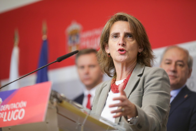 La vicepresidenta tercera y ministra de Transición Ecológica y Reto Democrático, Teresa Ribera, interviene durante la inauguración del VIII Fórum de Ciudades y Territorios Creativos de España, en la Diputación de Lugo, a 10 de noviembre de 2022, en Lugo