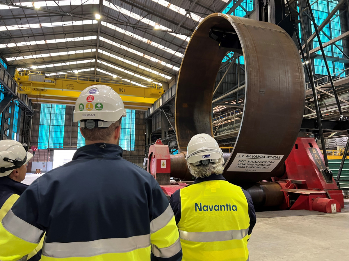 Navantia-Seanergies y Windar Renovables inician la construcción del primer monopile XXL en Fene