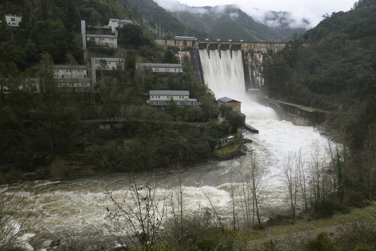 Señales acusticas en Ourense para celebrar un simulacro de riesgo de inundaciones en las presas del Miño