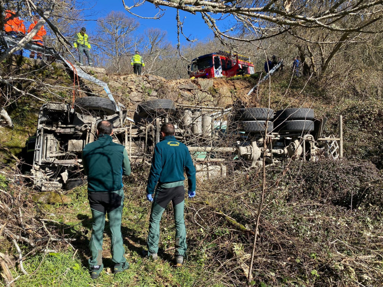 Accidente laboral en Manzaneda: muere el conductor de una hormigonera al precipitarse por un desnivel