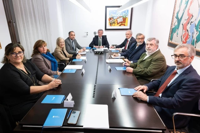 Los colegios médicos saludan las nuevas medidas del Sergas, pero piden una 