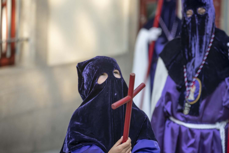 San Jorge acoge la presentación del libro 'El sentimiento cofrade coruñes: la Venerable Cofradía de la Pasión'