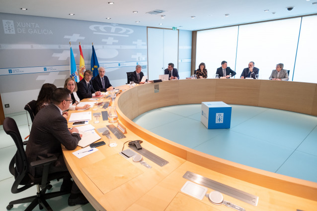 El presidente de la Xunta, Alfonso Rueda, preside la reunión del Consello. Edificio Administrativo de San Caetano, Santiago de Compostela, 16/02/23.