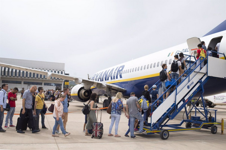 Ryanair redobla su apuesta de viajes en Lavacolla con 25 rutas para este verano