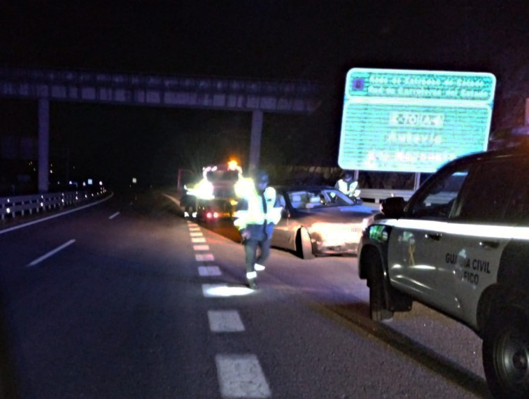 Conductor kamikaze circuló borracho por la autovía A-6 hasta que lo detuvieron en Guitiriz