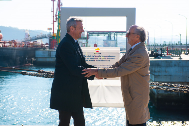 Repsol se cambia del puerto interior al puerto exterior de A Coruña con su nueva terminal marítima