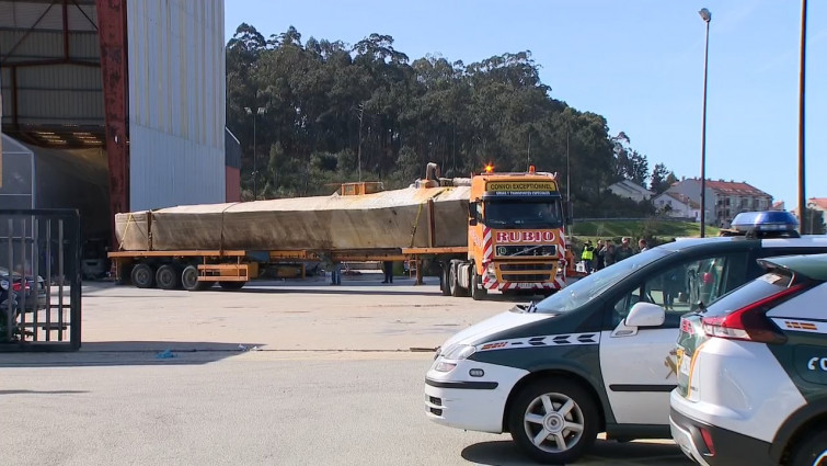 ¿Dejó el narcosubmarino un vertido en la ría de Arousa? La costa de Vilagarcía amanece con una mancha de gasoil