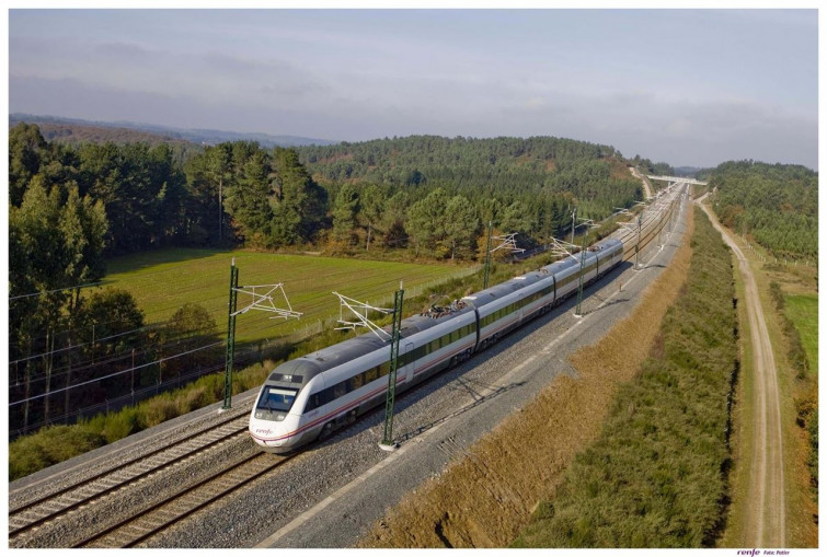 ​Renfe ofrece 1.700 plazas más por la Festa da Auga de Vilagarcía