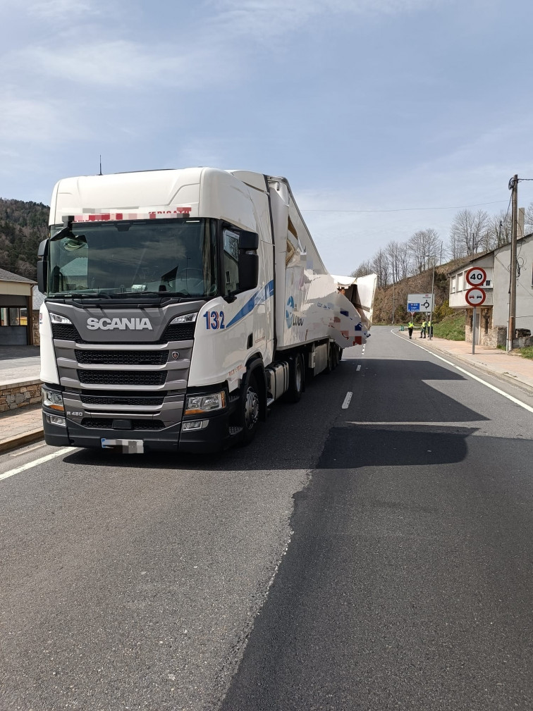 Pedrafita sigue acumulando cortes de tráfico en un vial prioritario para la conexión con Castilla y León