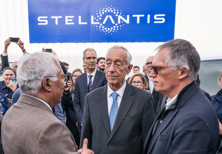 Stellantis lanza inversiones en Portugal e Italia y mantiene en vilo a Vigo, pendiente de las ayudas