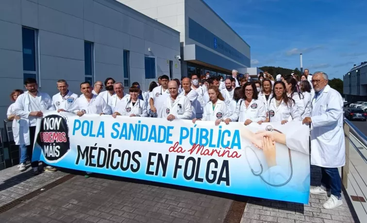 Queremos 15 minutos por paciente, no solo mejoras económicas; así es el popular manifiesto de médicos del SERGAS