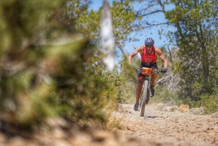 Pesar en el mundo del Mountain Bike por la muerte de un ciclista de 51 años en un circuito de en Pontevedra