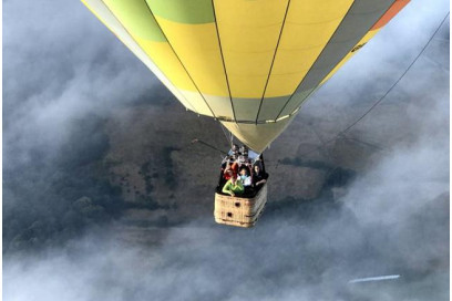 Ya es posible volar en globo sobre la Ribera Sacra