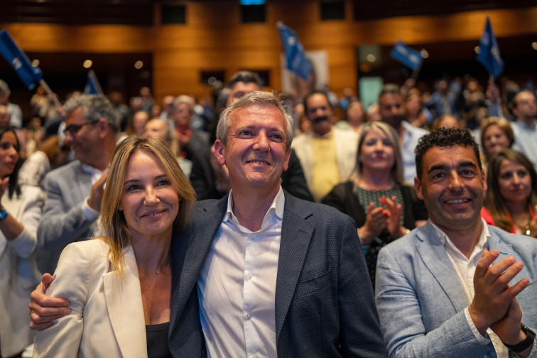 Luis López saca más ventaja a Fernández-Tapias en la carrera por presidir la Deputación de Pontevedra