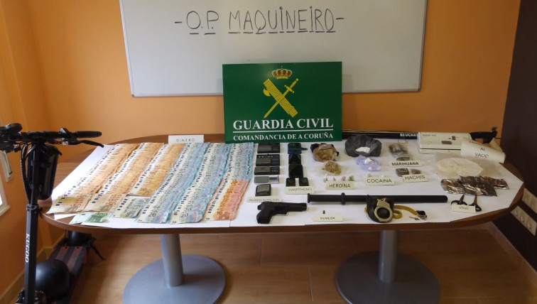 Desarticulan en Rianxo un punto de venta de heroína, cocaína, hachís, marihuana y MDMA