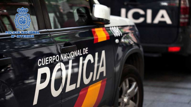 Archivo - Coche de Policía Nacional