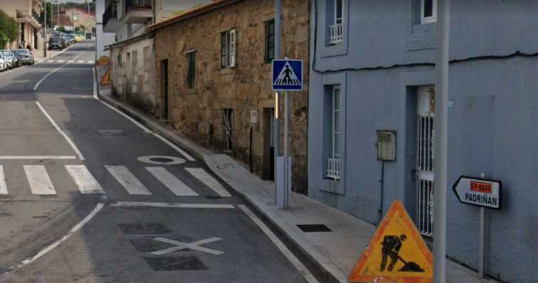 Heridas tres personas, una de ellas excarcelada, al salirse de la vía el coche en el que circulaban en Sanxenxo