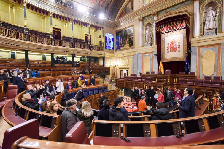 Una quincena de fuerzas extraparlamentarias reclaman un gran debate televisado