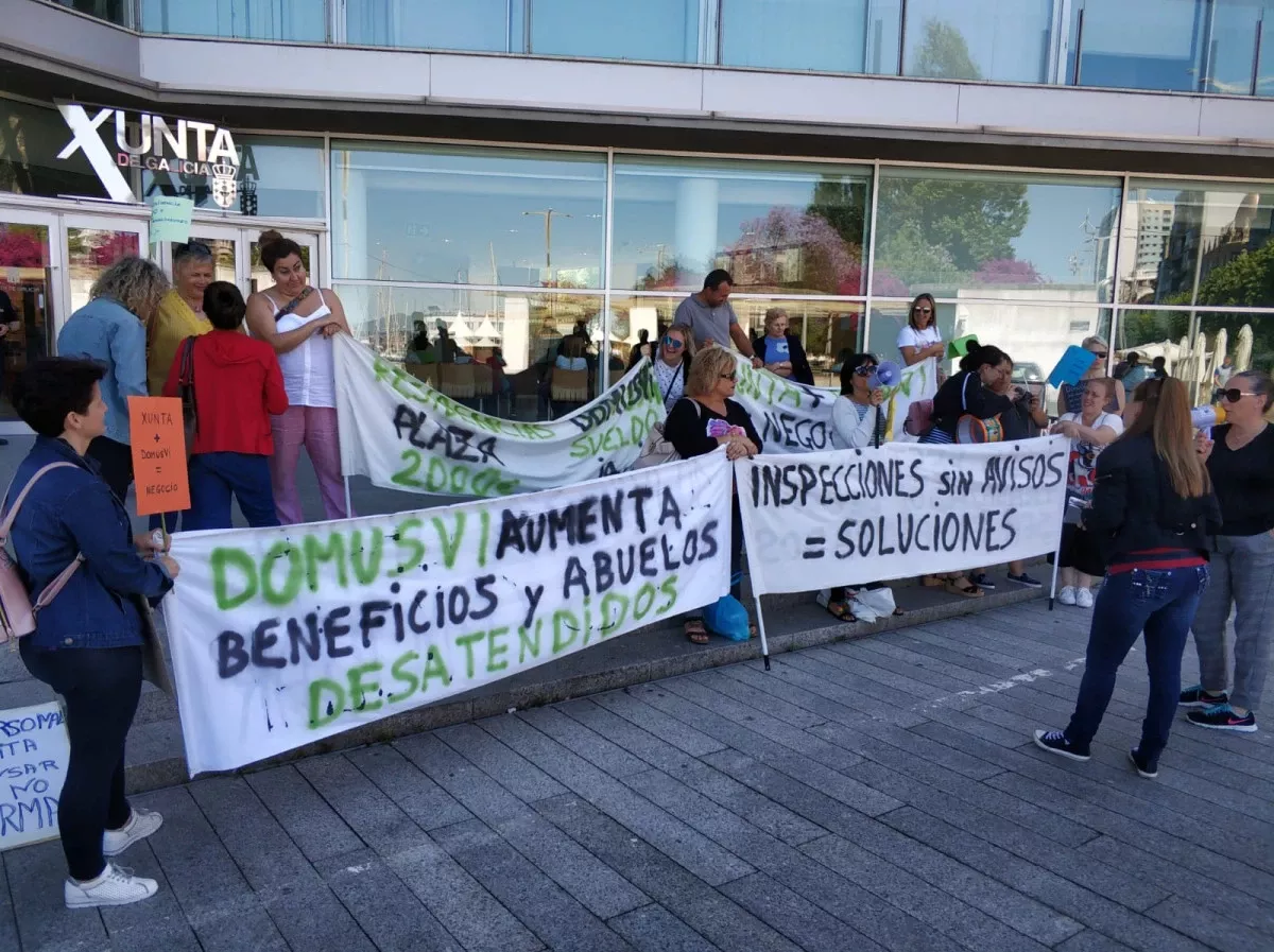 Una protesta previa a la pandemia en las que trabajadoras alertan de falta de personal en DomusVi