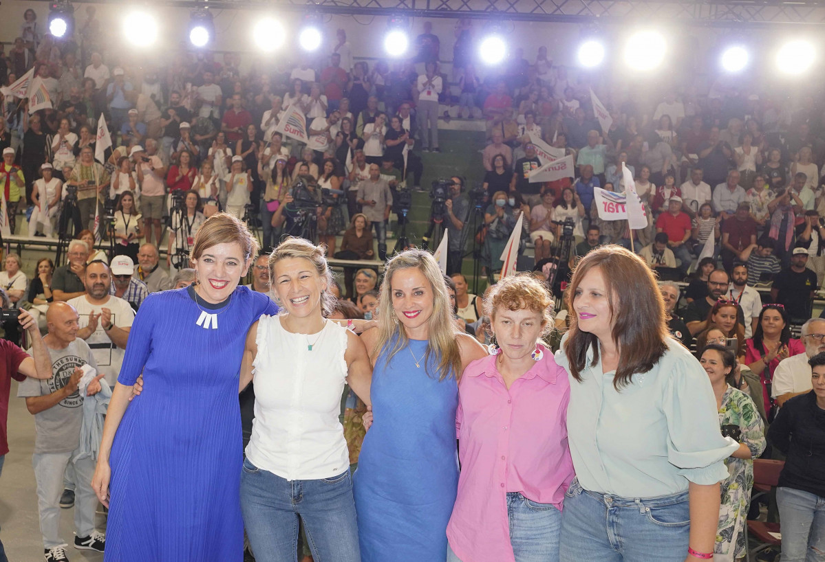 Mitin de Sumar con Yolanda Díaz, María Vázquez, Verónica M. Barbero, Marta Lois y Vera Hermida, en el Pabellón das Travesas, en Vigo, a 14 de julio de 2023.