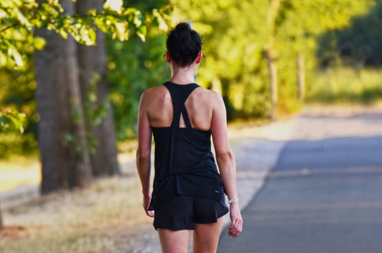 Ropa deportiva básica para el verano