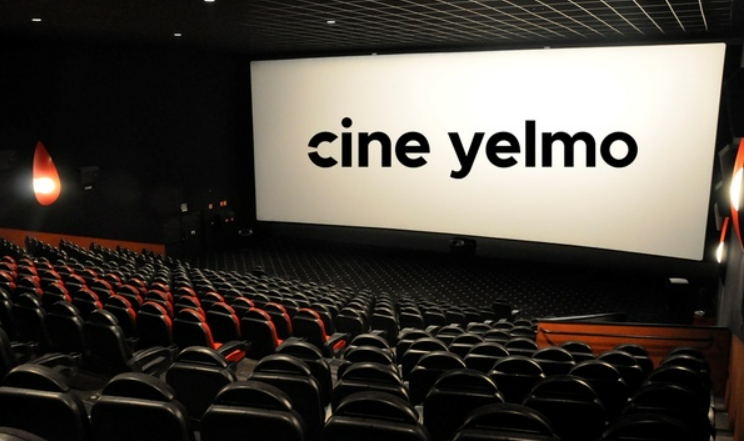 Meten comida de fuera en el cine Yelmo de Vialia Vigo y acaba viniendo la policía