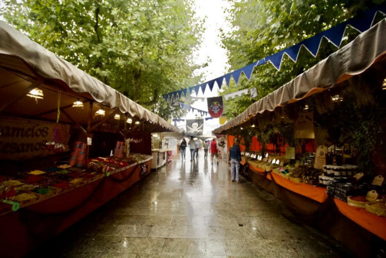 La niña herida en la Festa Corsaria de Marín permanece ingresada en la UCI pediátrica con quemaduras en la cara