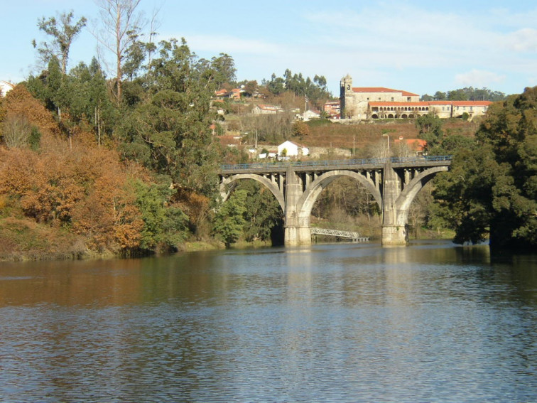 Retiran un cuerpo hallado flotando en el río Lérez, en Pontevedra