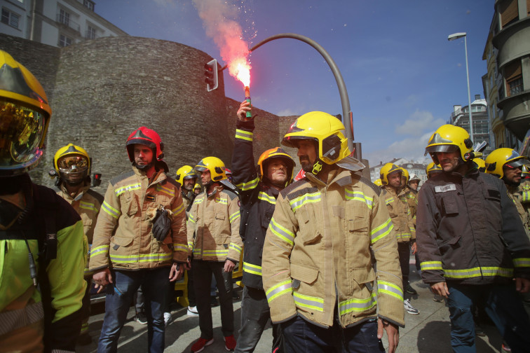 La Xunta confía en un acuerdo que ponga fin a la huelga de los bomberos comarcales