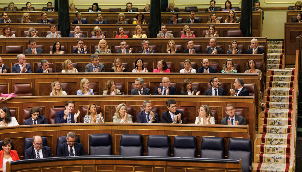 Vista de diputados durante una sesión plenaria, en el Congreso de los Diputados, a 21 de septiembre de 2023, en Madrid (España). El portavoz del PP y vicesecretario de Cultura y Sociedad Abierta del