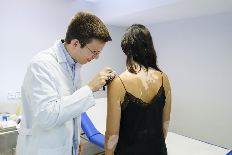 La alta demanda lleva a Quirónsalud a crear un servicio Dermatología en el hospital Miguel Domínguez de Pontevedra