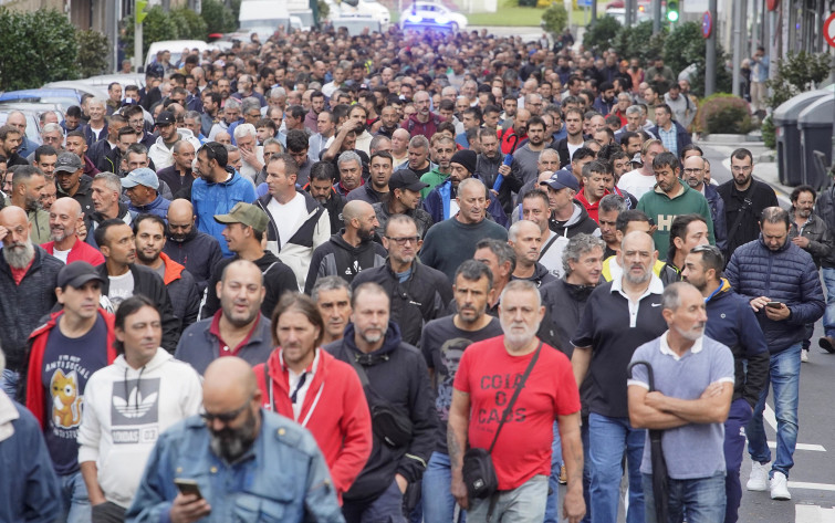 Sindicatos vuelven a urgir la mesa del naval gallego 