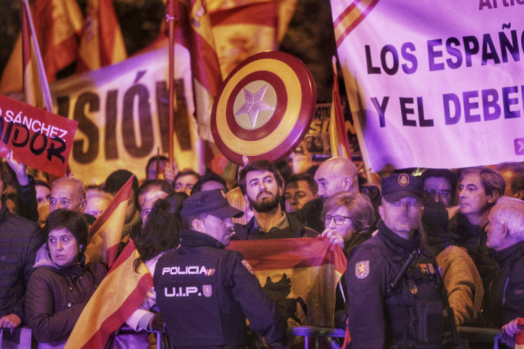 Protestas contra la amnistía en Galicia: promueven una Ferrol hoy y otra en A Coruña, al margen de las del PP