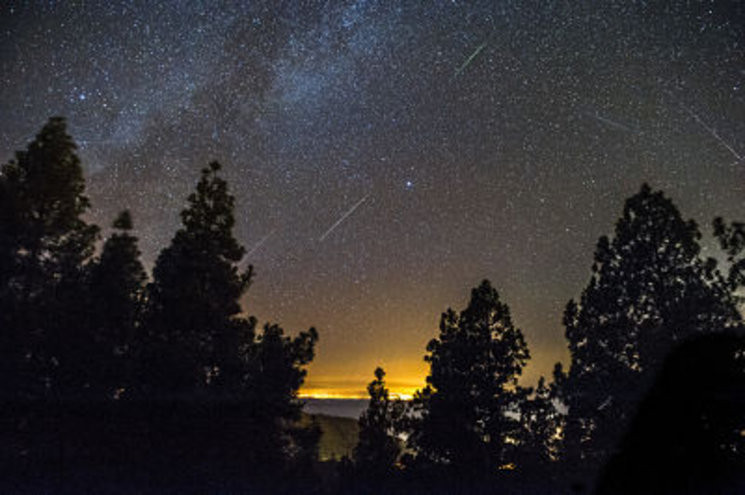 La lluvia de estrellas de las Leónidas será visible desde Galicia...si las borrascas lo permiten