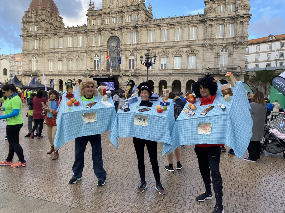 Disfrazados para la San Silvestre A Coruu00f1a 2022 en una foto de la organizaciu00f3n