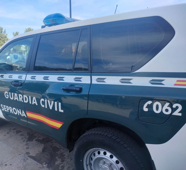 Archivo - Imagen de recurso de un vehículo del Seprona de la Guardia Civil.