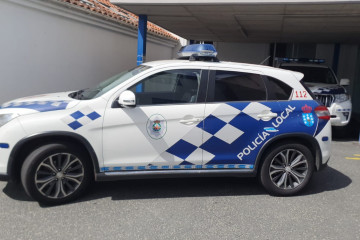 Archivo - Coche de la Policía Local de Ferrol.