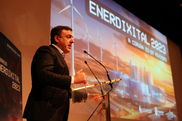 El presidente de la Diputación de A Coruña, Valentín González Formoso, participa en la inauguración del congreso 'Enerdigital'