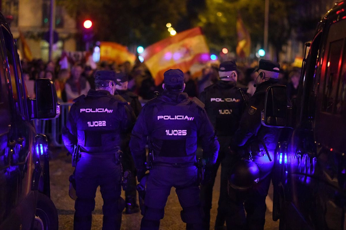 Policu00eda Nacional