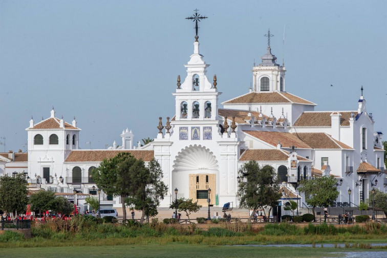 El camino jacobeo-rociero: Huelva persigue crear un ramal para conectar El Rocío con Santiago de Compostela