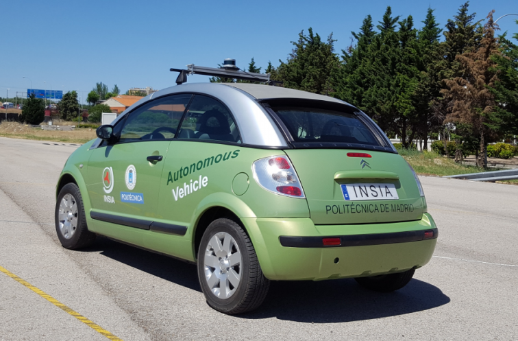 Un centro gallego, el CTAG, autorizado para probar coches que conducen solos en vías públicas