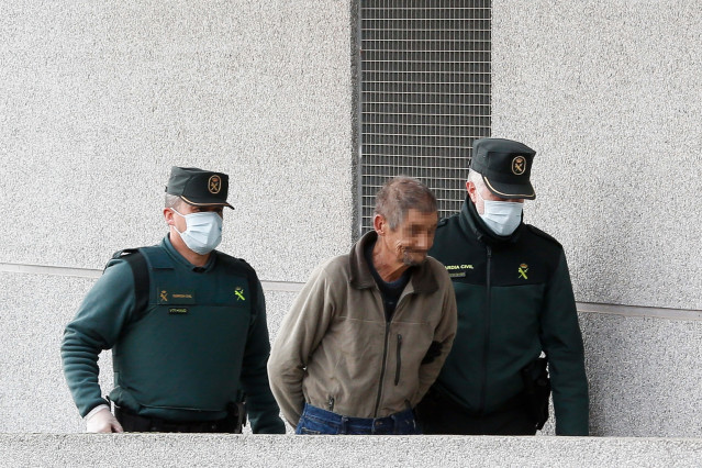 El hombre detenido por el crimen de Rábade pasa a disposición judicial junto a dos Guardias Civiles, a 11 de enero de 2024, en Lugo, Galicia (España).