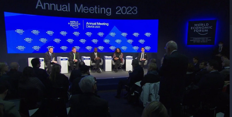 El Foro Económico Mundial de Davos, preocupado por el auge de las fake news