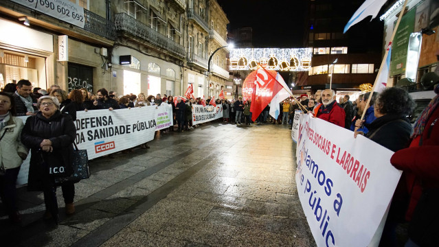 Archivo - Manifestación en defensa de la sanidad pública gallega