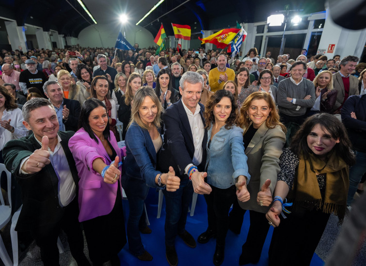 La presencia de Carlos Mouriño en el mitin de Ayuso en Vigo suscita polémica en redes entre los celtistas